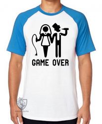 Camiseta Raglan  Game Over noivos